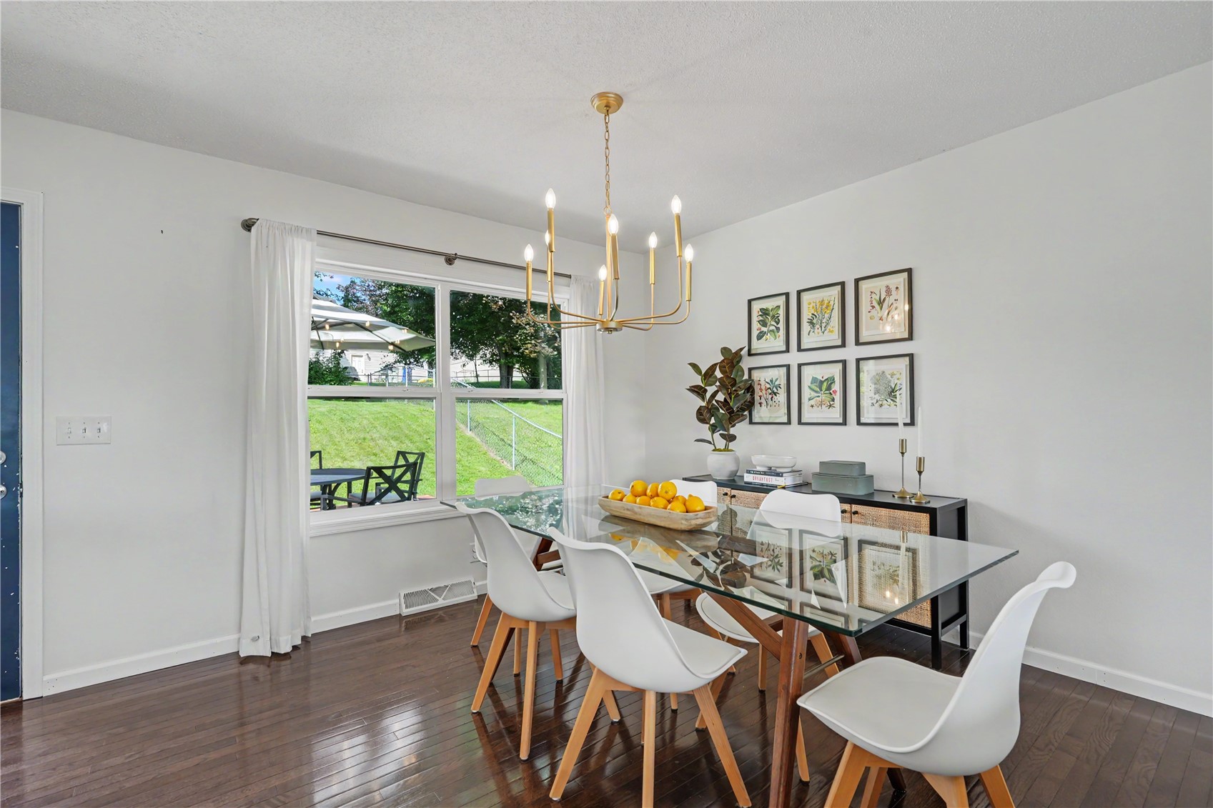 221 Windsor Drive NE Cedar Rapids IA 52402