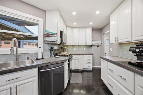 2038 26th Street SW Cedar Rapids IA 52404