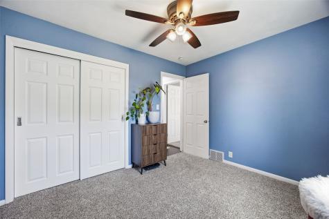 2038 26th Street SW Cedar Rapids IA 52404