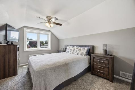 2038 26th Street SW Cedar Rapids IA 52404
