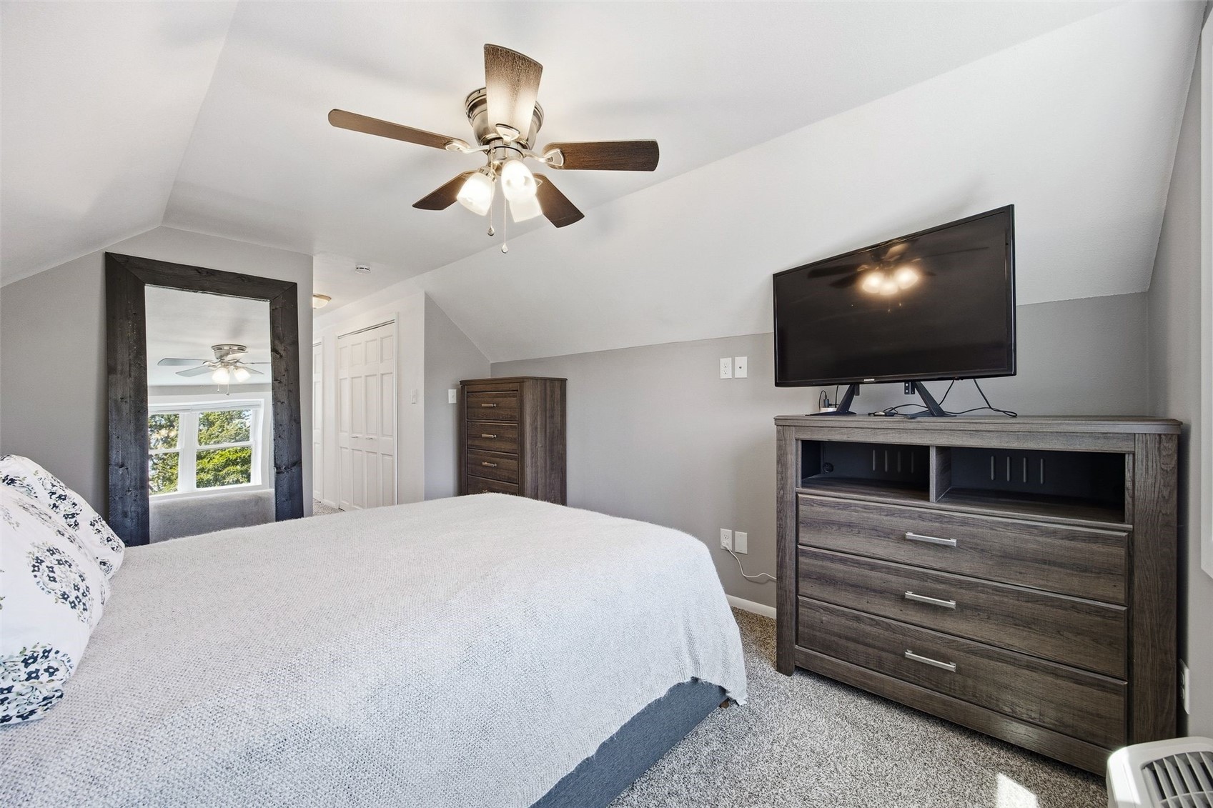 2038 26th Street SW Cedar Rapids IA 52404