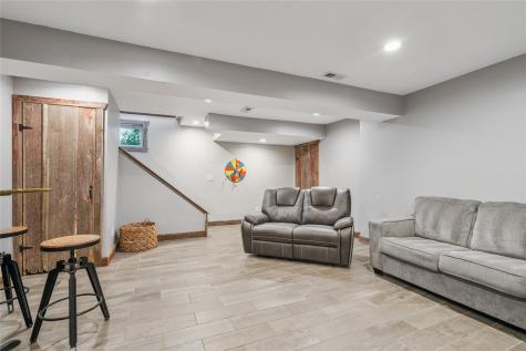 519 B Avenue SE Mt Vernon IA 52314