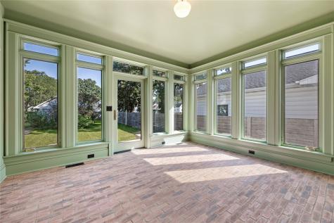 304 E Union Street Manchester IA 52057
