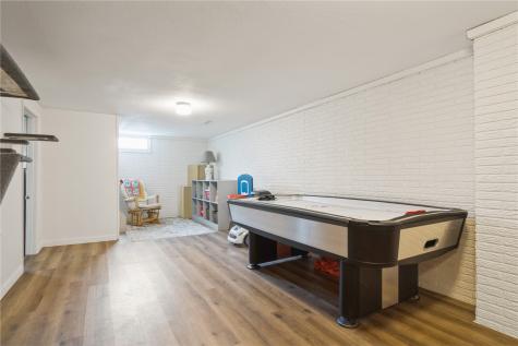 135 29th Street Court Marion IA 52302