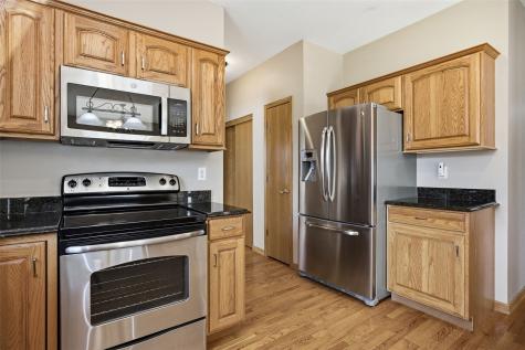 2045 Newcastle Road Marion IA 52302