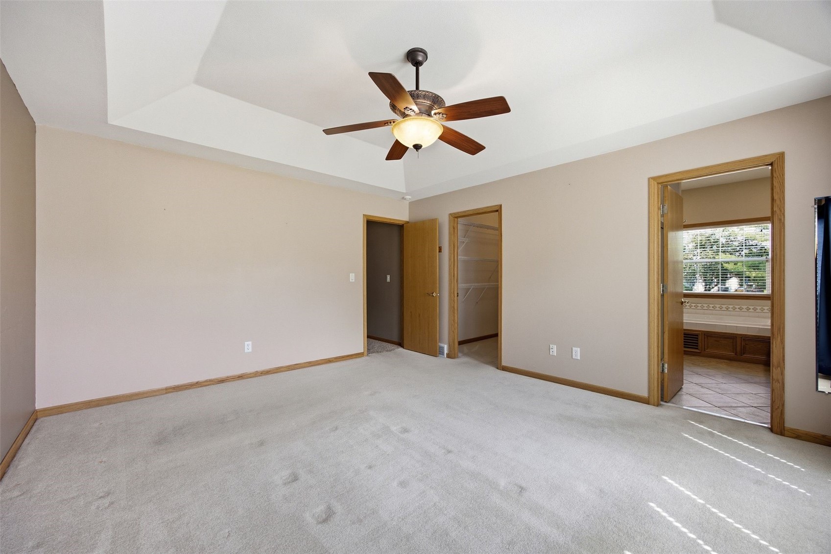 2045 Newcastle Road Marion IA 52302