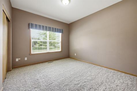 2045 Newcastle Road Marion IA 52302