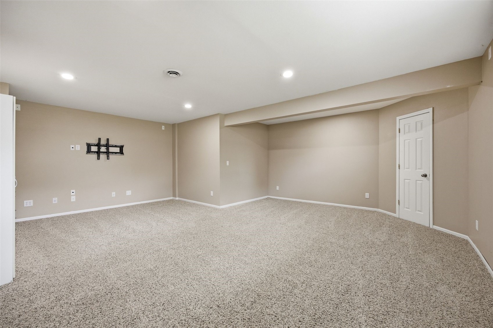 2045 Newcastle Road Marion IA 52302