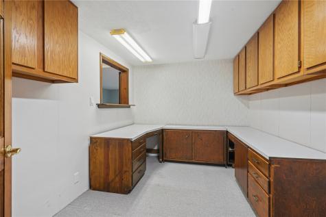 2135 Zika Avenue Cedar Rapids IA 52405