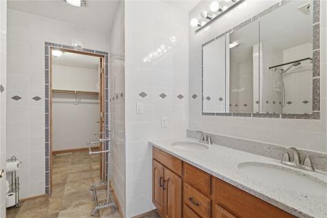 4165 Deer Valley Drive Marion IA 52302