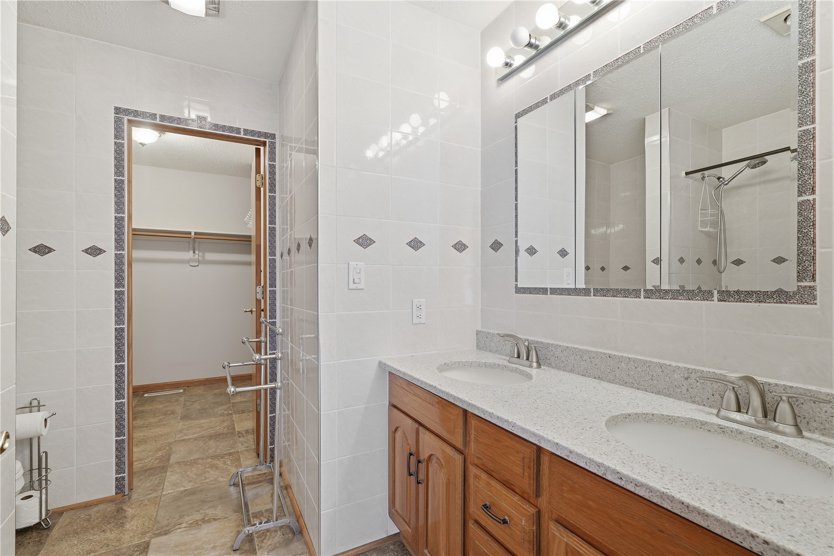 4165 Deer Valley Drive Marion IA 52302