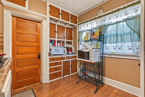 117 21st Street NE Cedar Rapids IA 52402