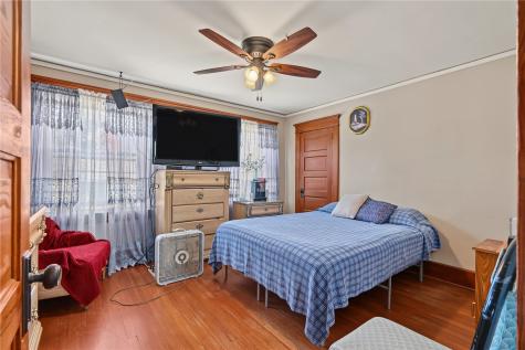 117 21st Street NE Cedar Rapids IA 52402