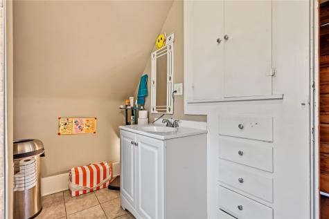 117 21st Street NE Cedar Rapids IA 52402