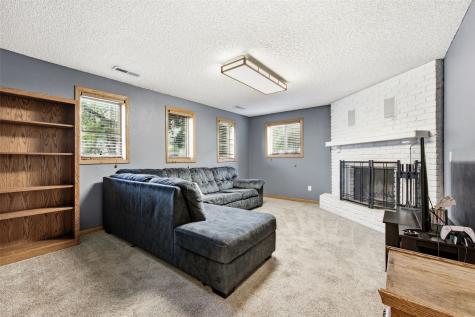 84 Amhurst Street Iowa City IA 52245