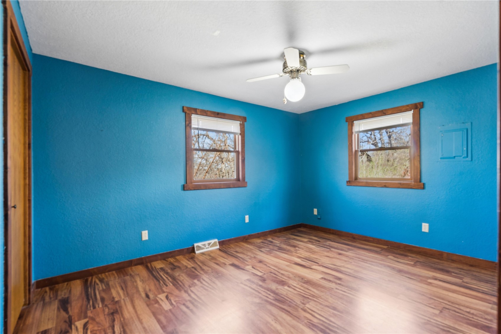 2576 58th Street Lane Vinton IA 52349