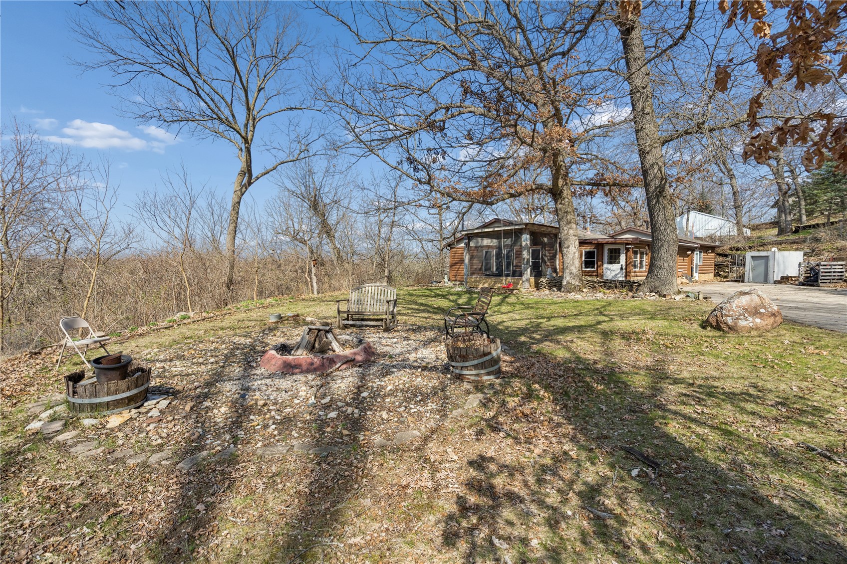 2576 58th Street Lane Vinton IA 52349