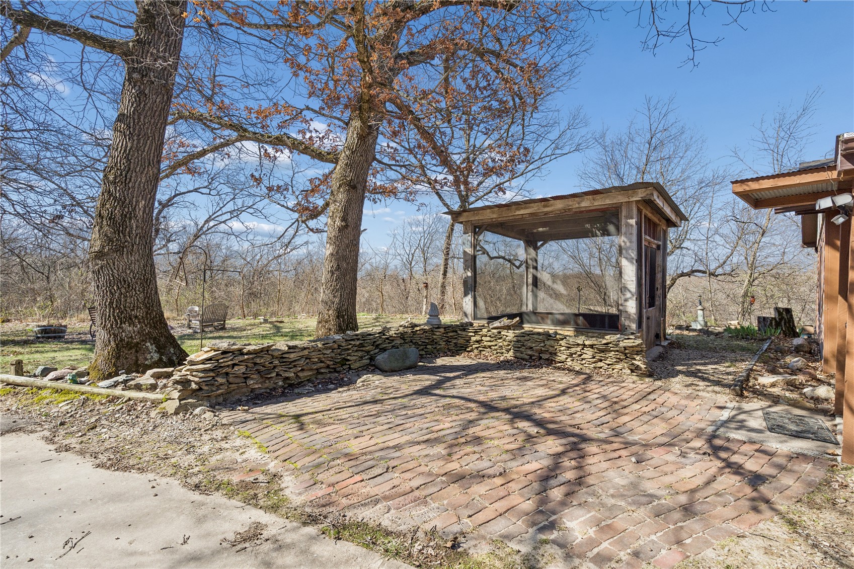 2576 58th Street Lane Vinton IA 52349