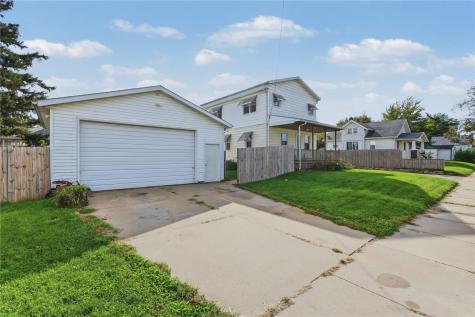 107 24th Avenue SW Cedar Rapids IA 52404