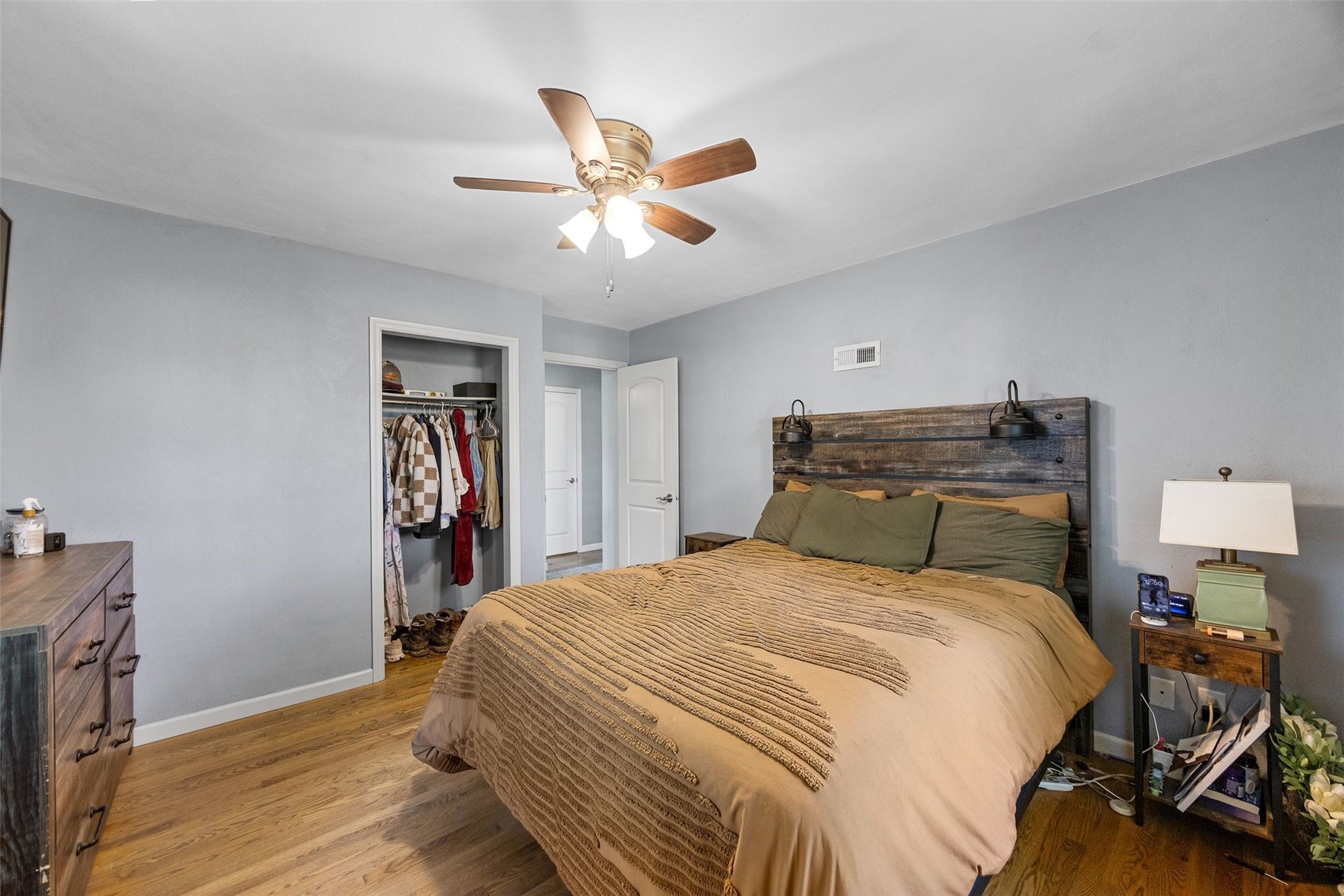 927 G Avenue NW Cedar Rapids IA 52405