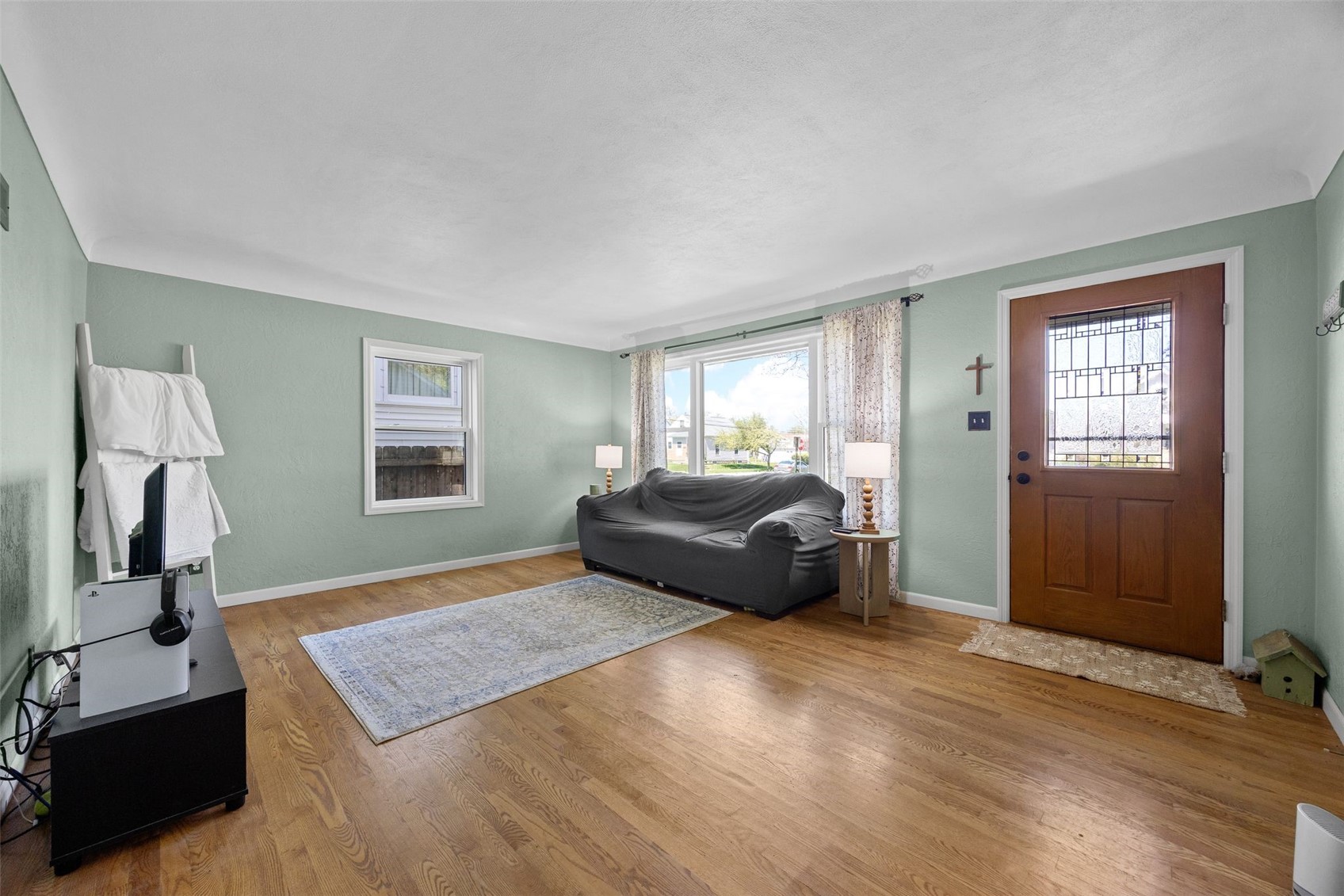 927 G Avenue NW Cedar Rapids IA 52405