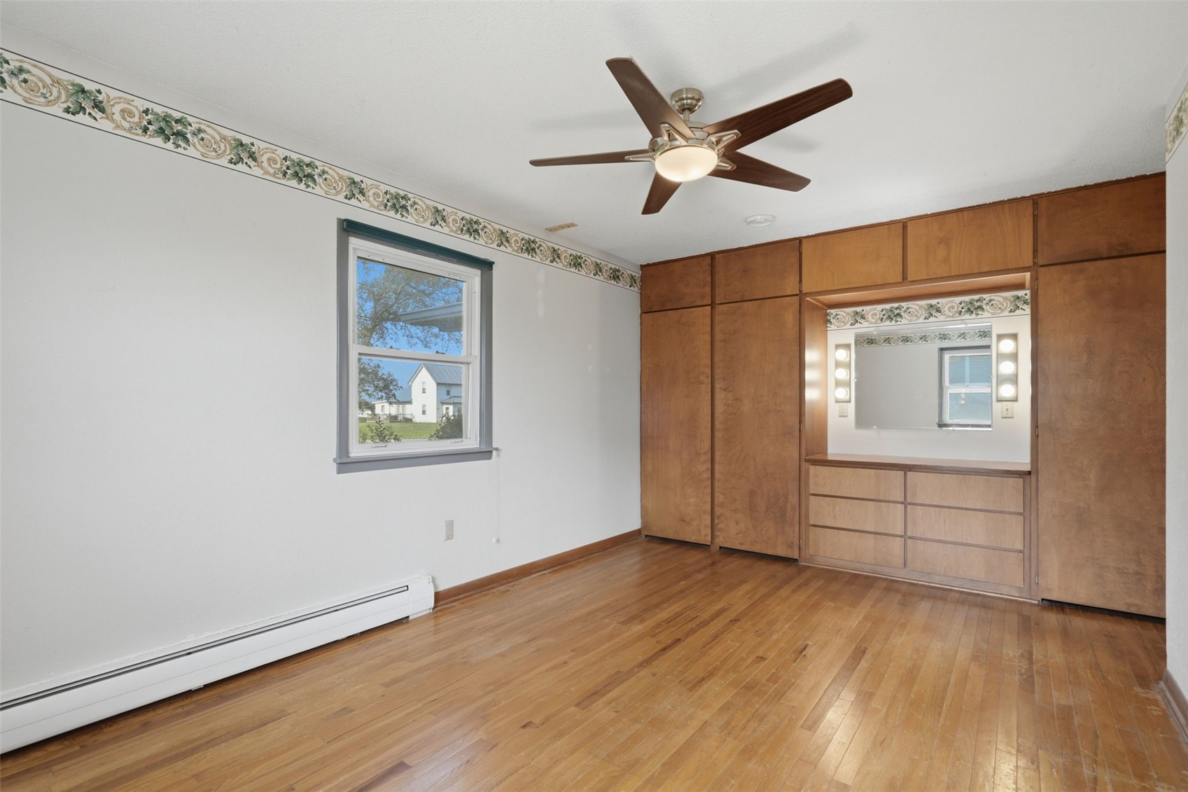 703 E State Street Williamsburg IA 52361