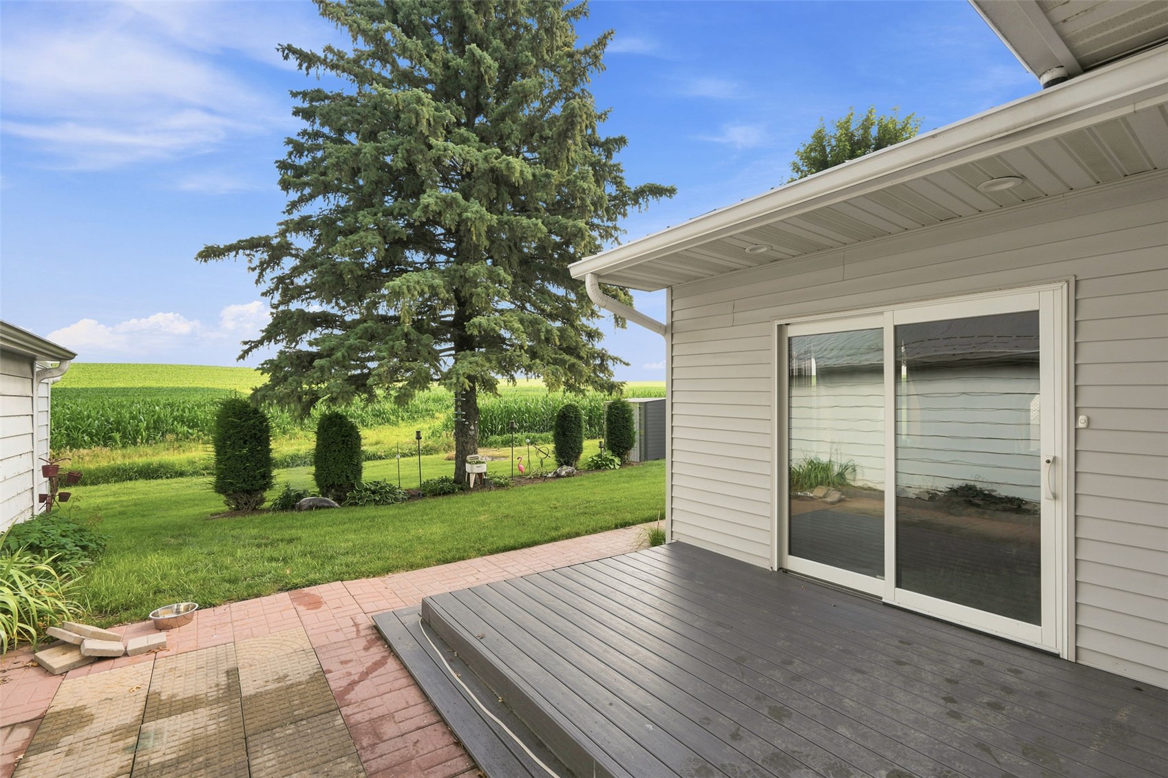 703 E State Street Williamsburg IA 52361