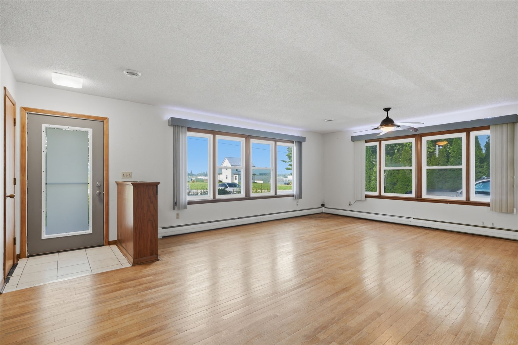 703 E State Street Williamsburg IA 52361
