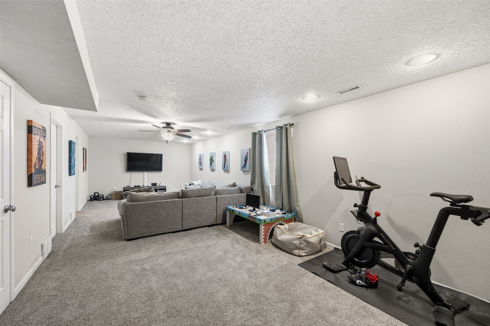 2768 Irving Iowa City IA 52246