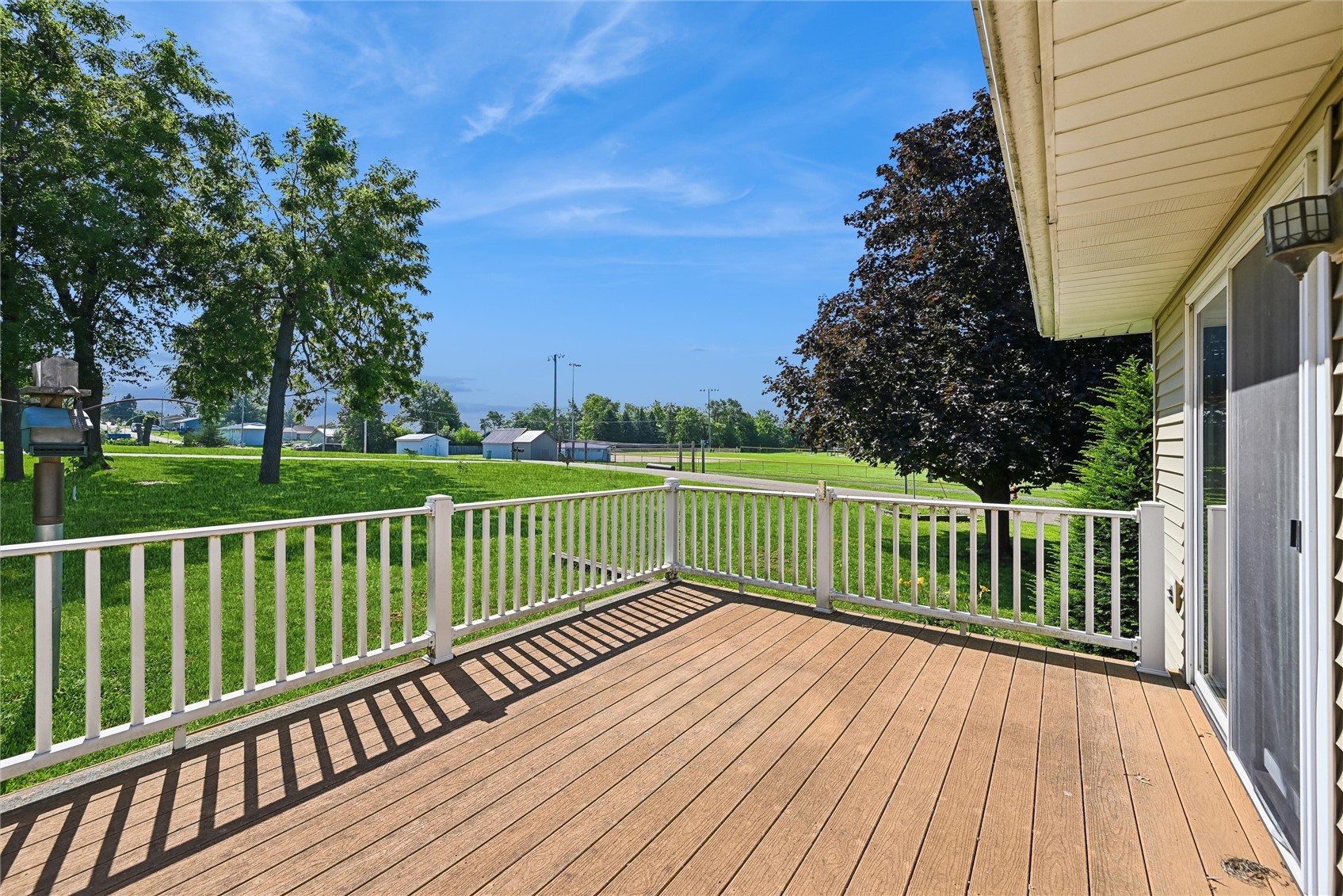 614 Line Street Norway IA 52318