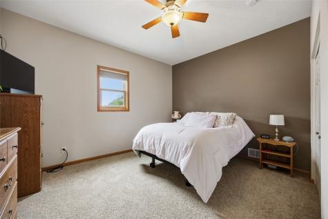 446 Milwaukee Street Parnell IA 52325