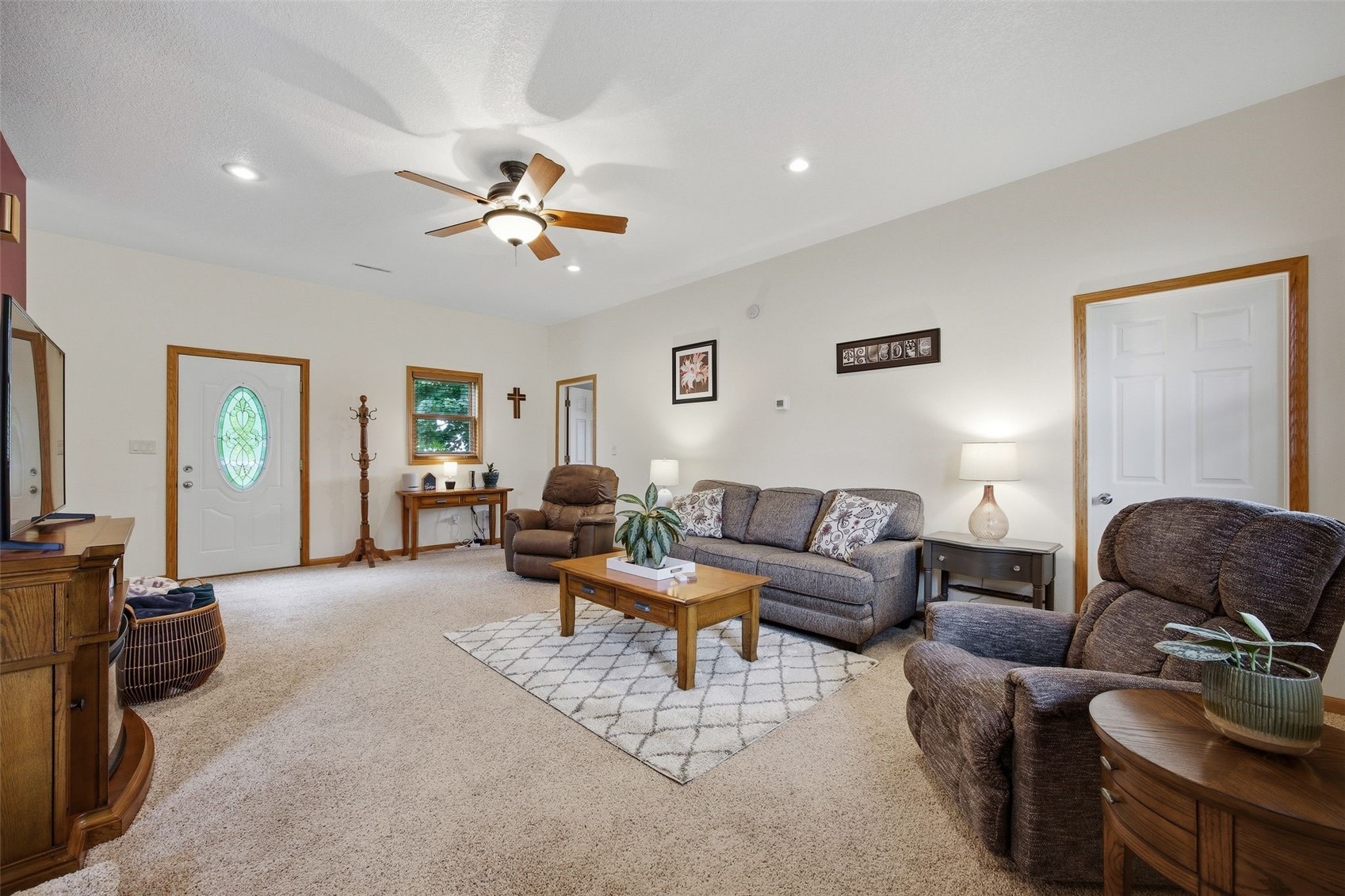 446 Milwaukee Street Parnell IA 52325