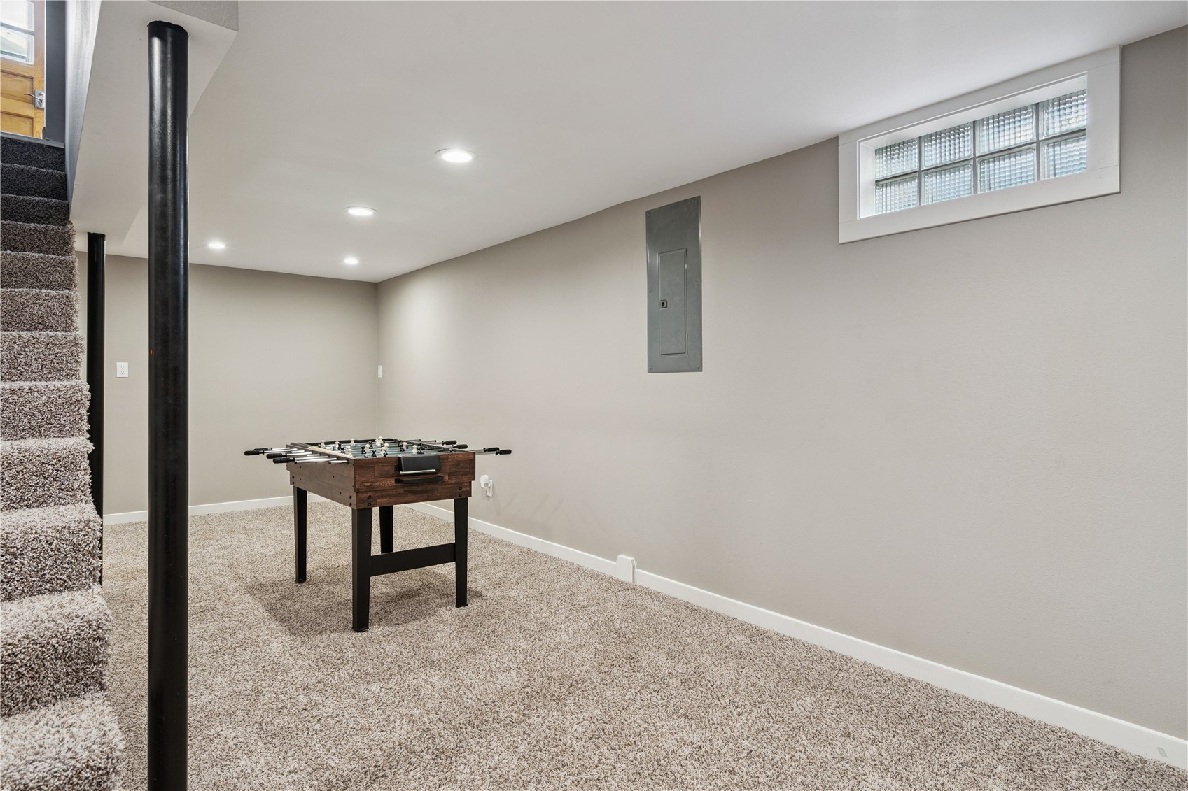 50 27th Avenue Drive SW Cedar Rapids IA 52404