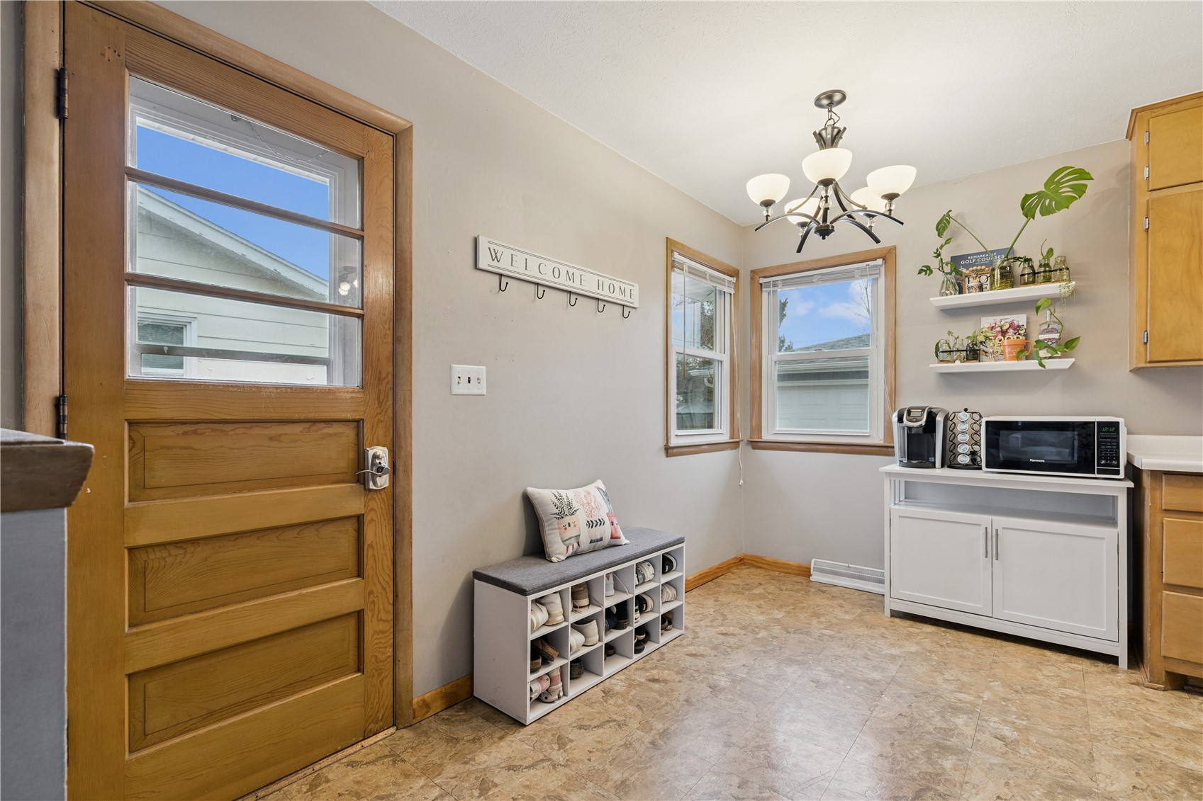 50 27th Avenue Drive SW Cedar Rapids IA 52404