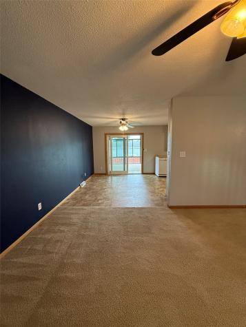708 E 11th Street Vinton IA 52349