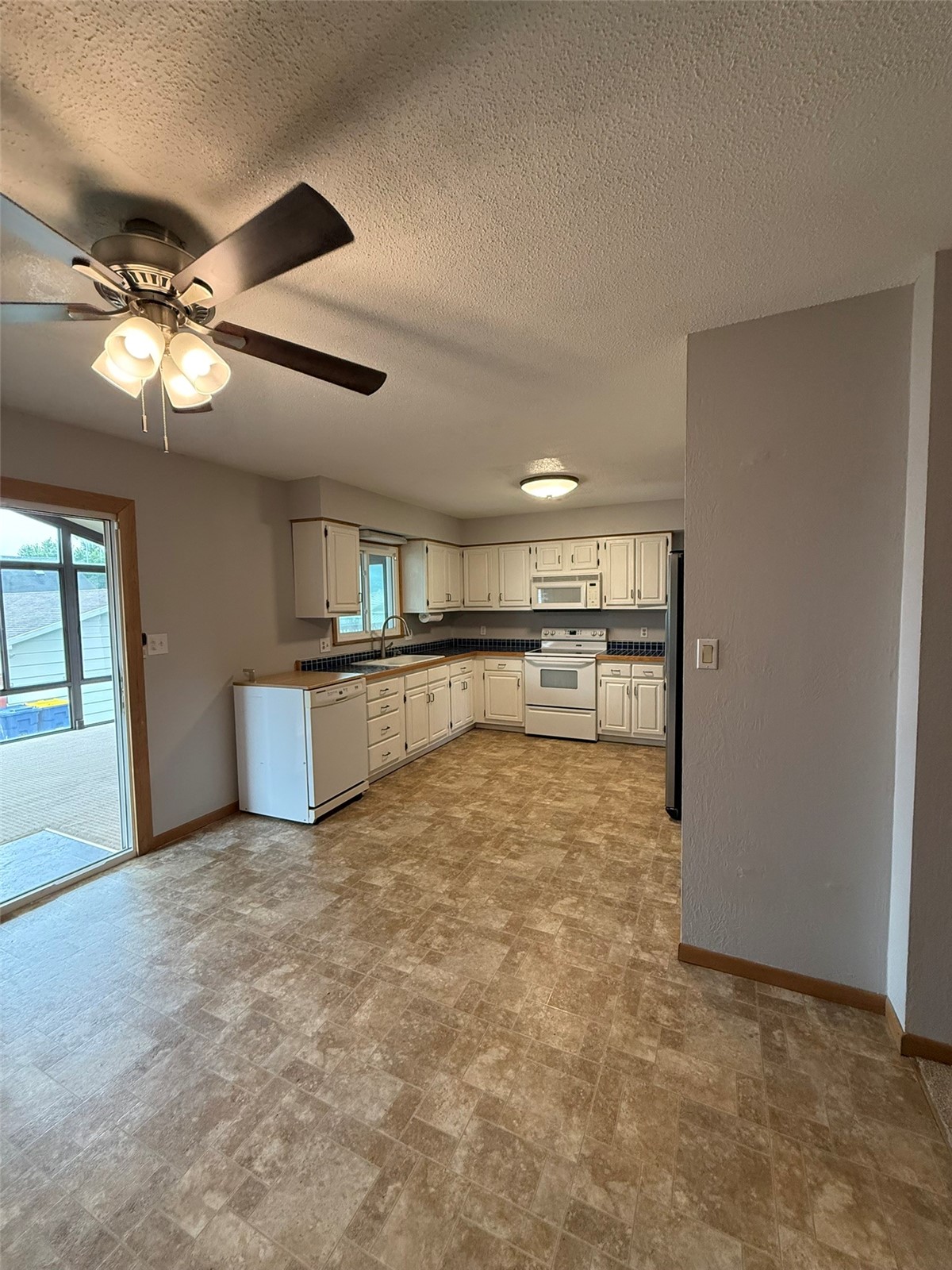 708 E 11th Street Vinton IA 52349