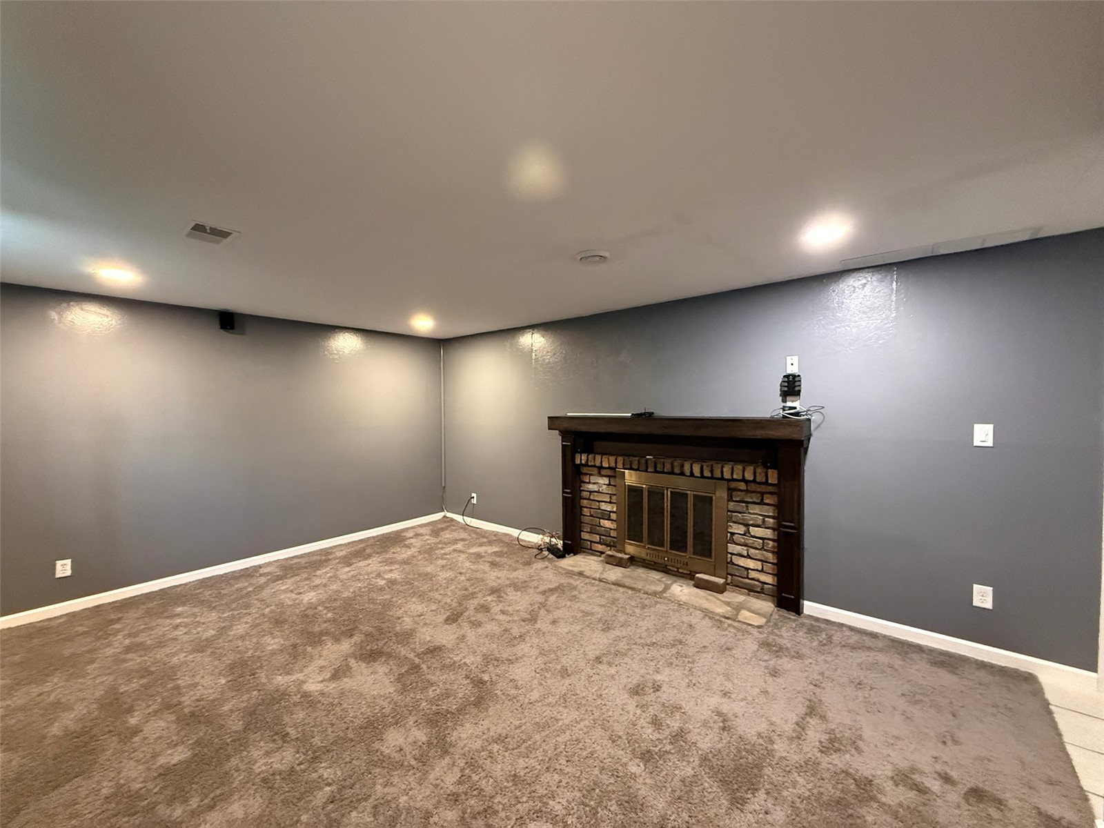 708 E 11th Street Vinton IA 52349