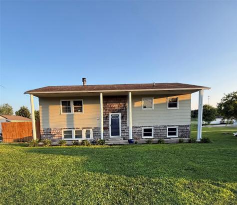 708 E 11th Street Vinton IA 52349