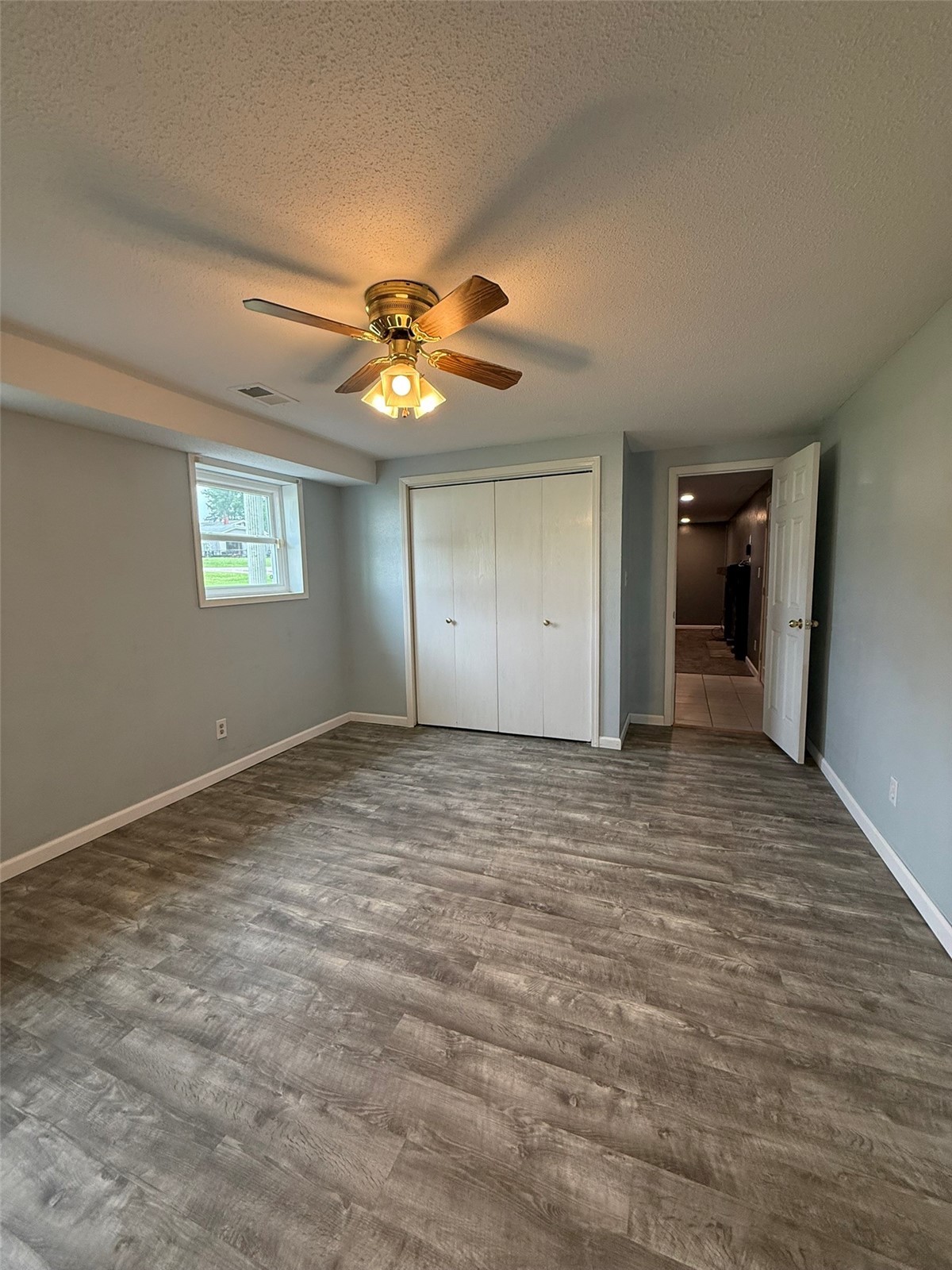 708 E 11th Street Vinton IA 52349