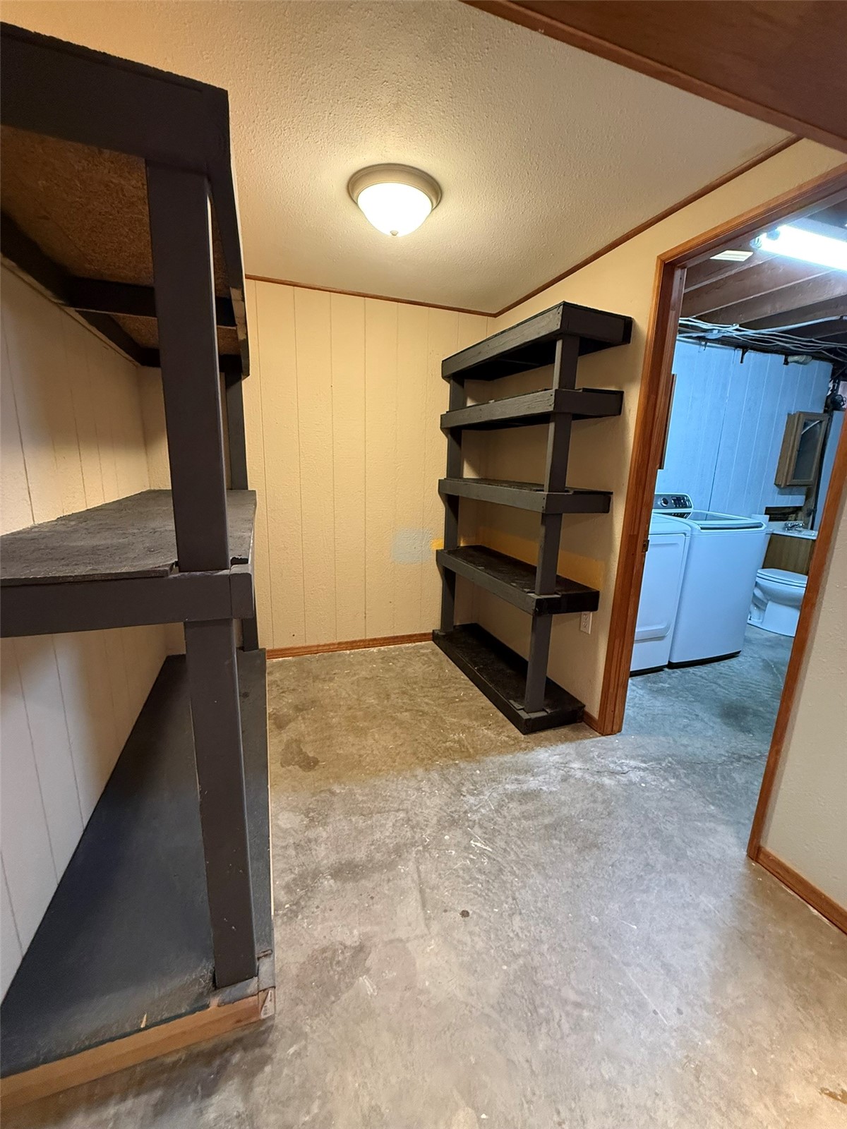 708 E 11th Street Vinton IA 52349