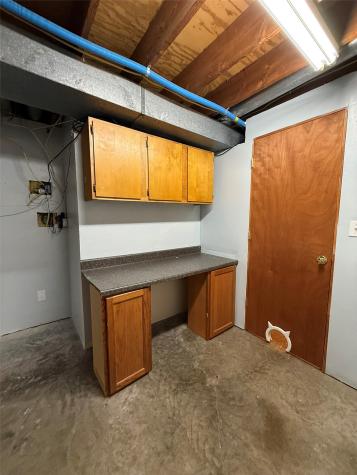 708 E 11th Street Vinton IA 52349
