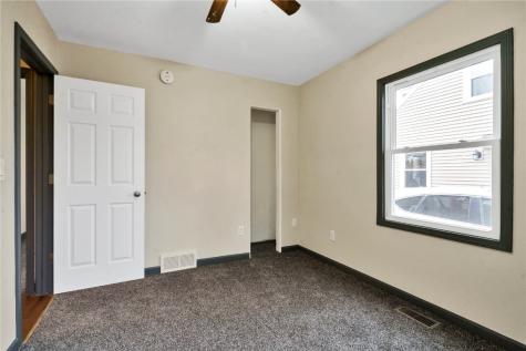 1512 9th Street NW Cedar Rapids IA 52405