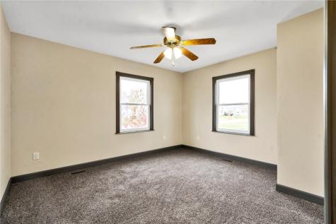 1512 9th Street NW Cedar Rapids IA 52405