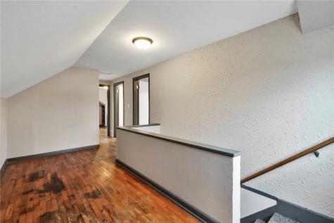 1512 9th Street NW Cedar Rapids IA 52405