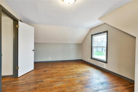 1512 9th Street NW Cedar Rapids IA 52405