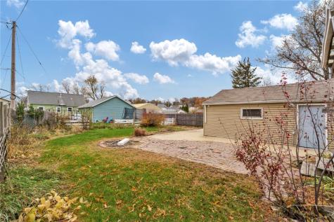 1512 9th Street NW Cedar Rapids IA 52405