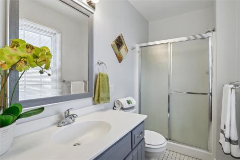 2110 Lincolnshire Drive SE Cedar Rapids IA 52403