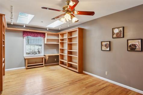 2110 Lincolnshire Drive SE Cedar Rapids IA 52403