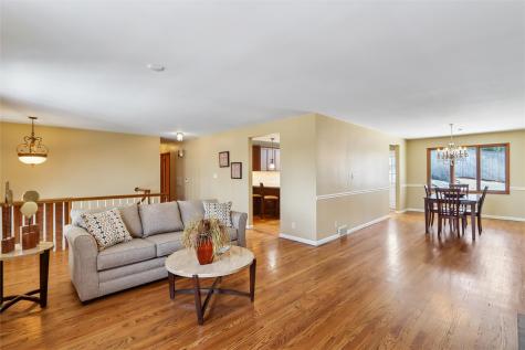 2110 Lincolnshire Drive SE Cedar Rapids IA 52403