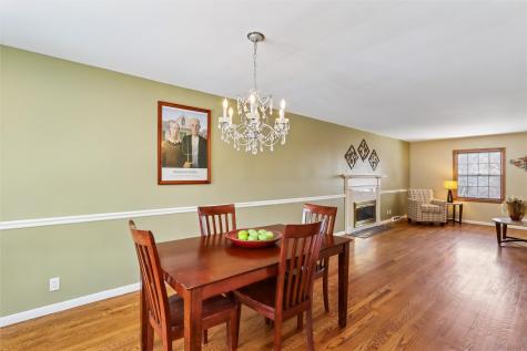 2110 Lincolnshire Drive SE Cedar Rapids IA 52403